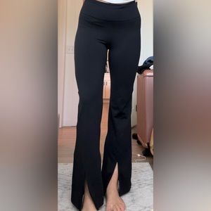 GapFit Split Hem Yoga Pants (size L)